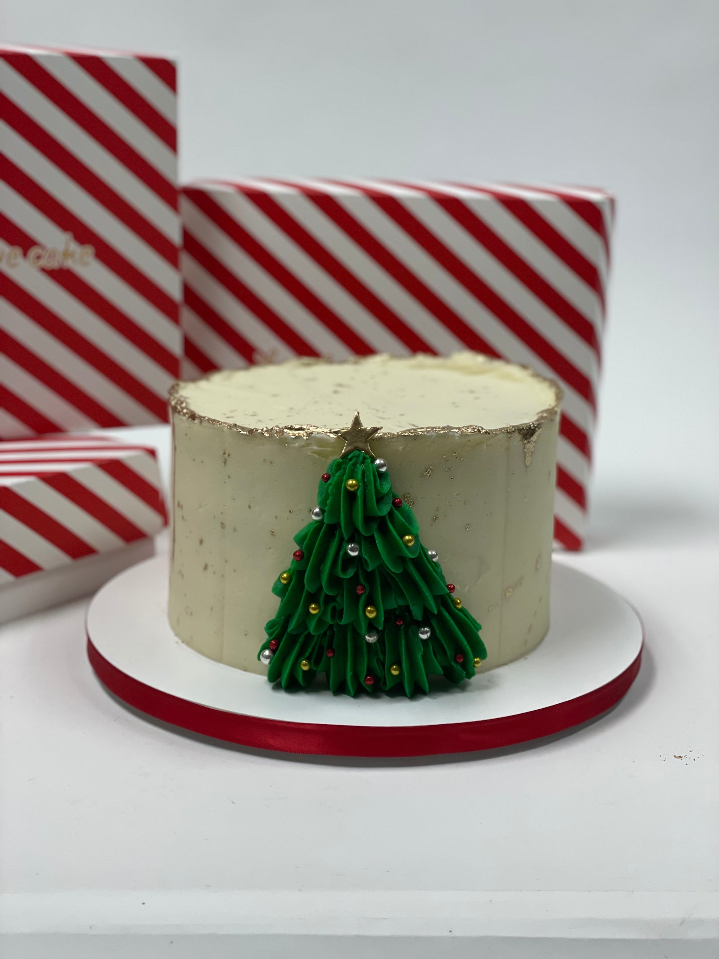 Christmas Tree Cake
