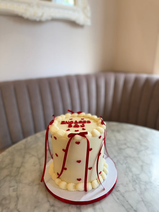 Vintage Hearts and Bows Red