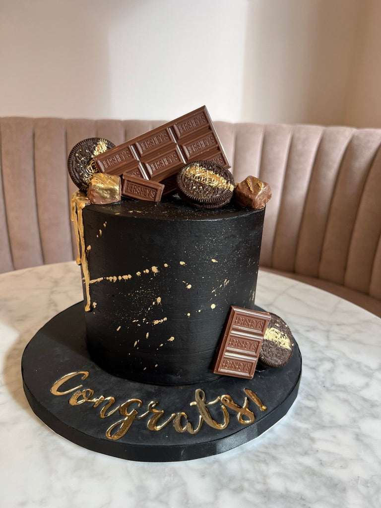 Black Elegant drip Cake
