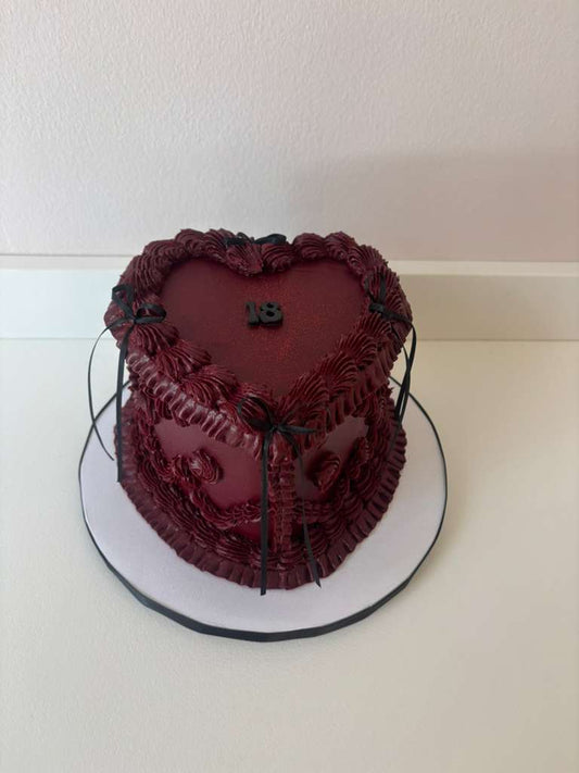 Vintage dark red heart