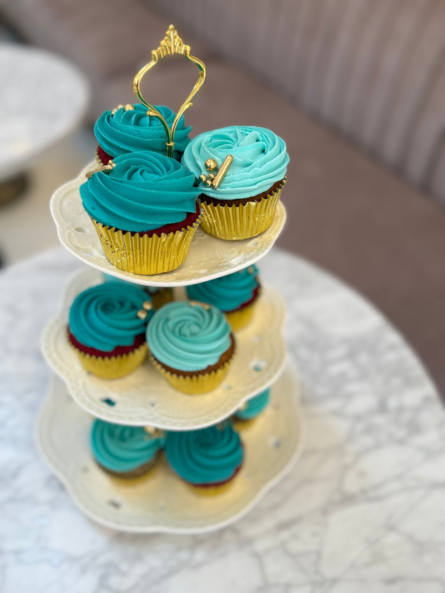 Cupcake Box Tiffany decoration